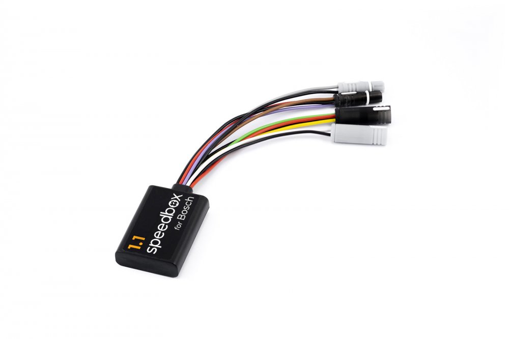 SpeedBox tuning chip for e-bikes with Bosch mid motor and Smart