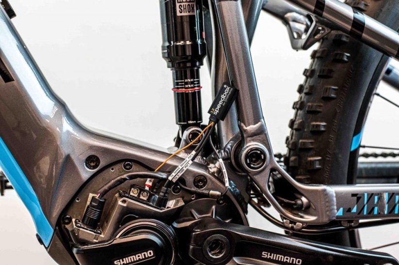 SpeedBox tuning chip for e-bikes with Shimano mid motors - Variant